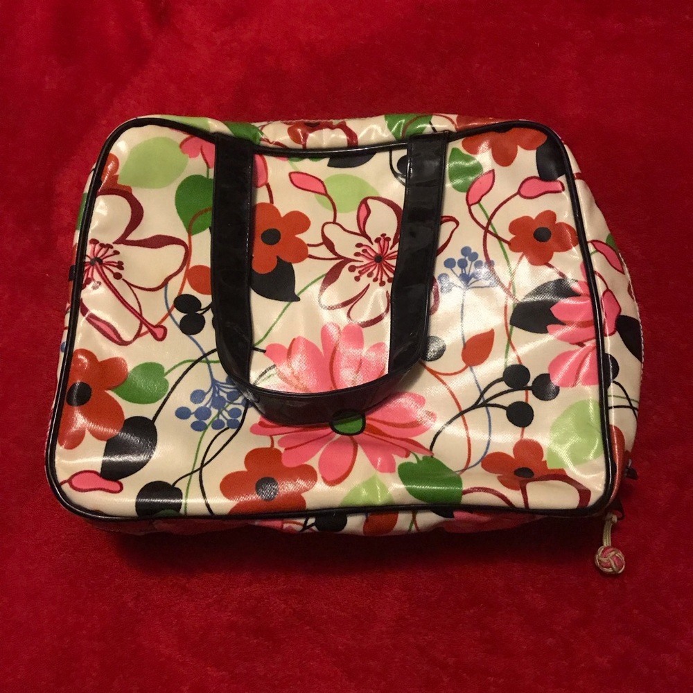 Stephanie Johnson makeup bag